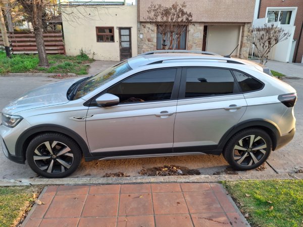 Volkswagen Nivus 200 Tsi Highline At Hero | Balcarce