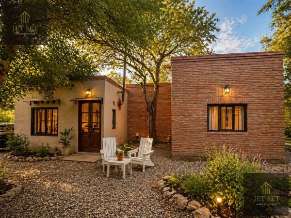 Negocio en venta | 8 ambientes | La Paz