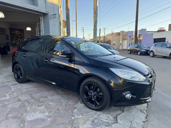 Ford Focus L/14 1.6 5 P S - Azul