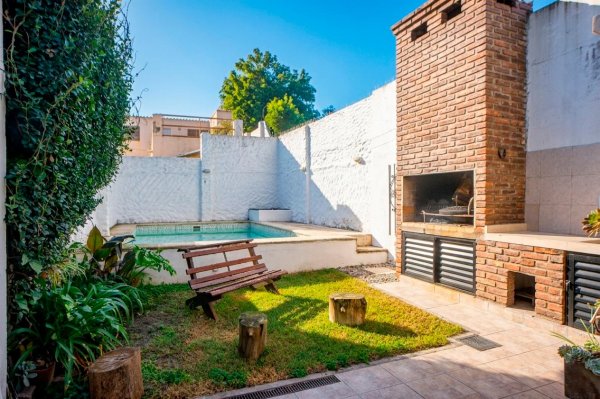Casa en venta | 5 ambientes | Arroyito | Rosario