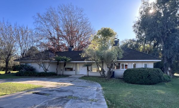 Casa en venta | 5 ambientes | San Diego C.C | Gonzalez Moreno