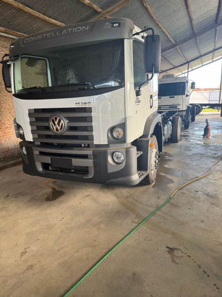 Volkswagen Constellation 17280 Tractor 17280 Tractor | Balcarce