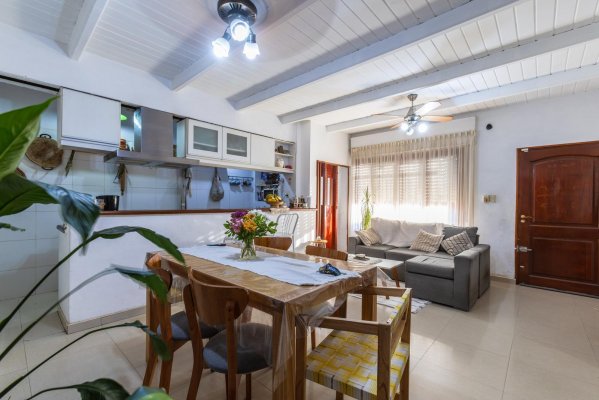 Casa en venta | 6 ambientes | La Guardia | Rosario