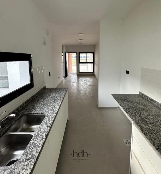 Casa en alquiler | 4 ambientes | Quebrada De Manantiales | Cordoba