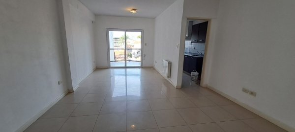 Departamento en alquiler | 2 ambientes | Castelar Sur | Castelar