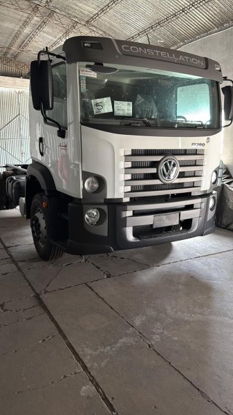 Volkswagen Constellation 17280 17280 0 Km - Balcarce