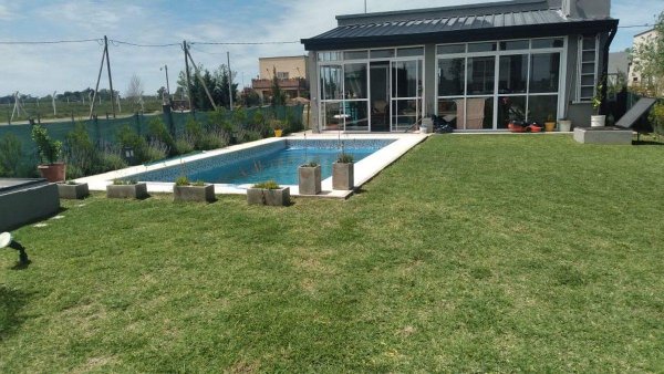 Casa en venta | 3 ambientes | Domselaar