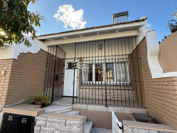 Casa en alquiler | 3 ambientes | Mar Del Plata