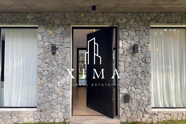 Casa en venta | 5 ambientes | Residencial I