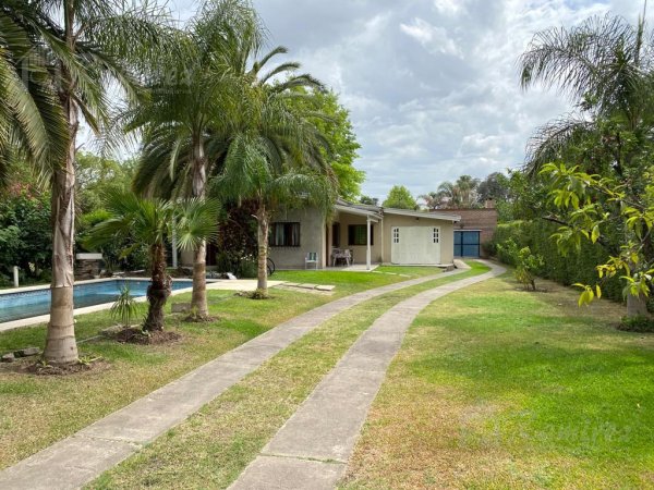 Quinta en venta | 4 ambientes | Francisco Alvarez | Gonzalez Moreno