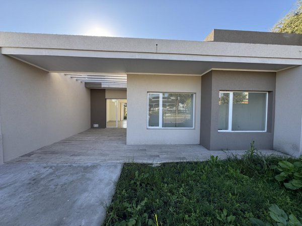 Casa en venta | 4 ambientes | Parana