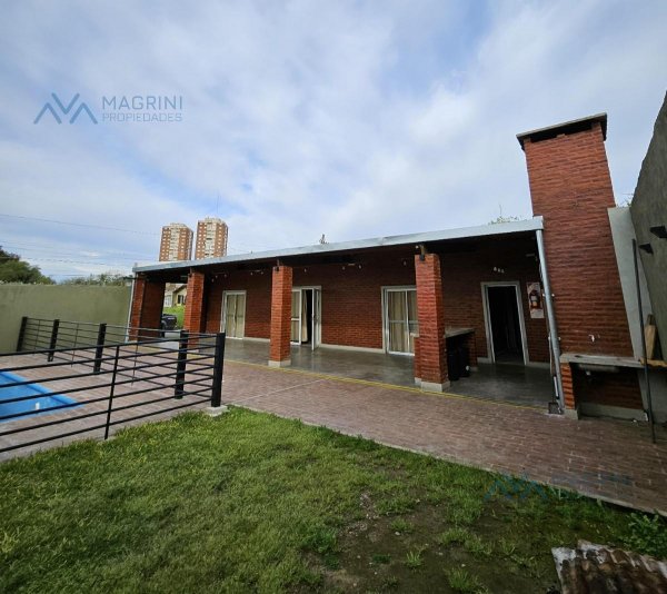 Quinta en venta | 8 ambientes | Pergamino