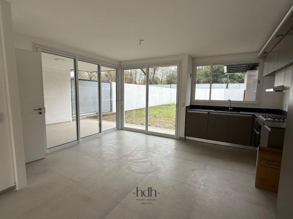 Casa en alquiler | Valle Escondido | Cordoba