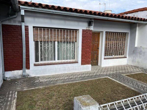Casa en venta | 4 ambientes | Banfield Este | Banfield