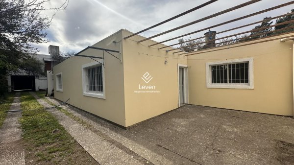 Casa en alquiler | 3 ambientes | El talar de Mendiolaza | Mendiolaza