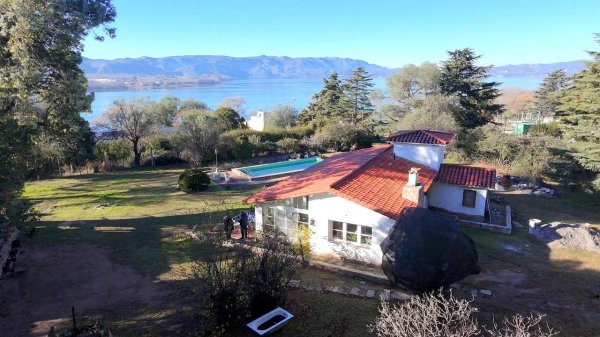 Casa en venta | 5 ambientes | Villa Parque Siquiman | Punilla ,ap.