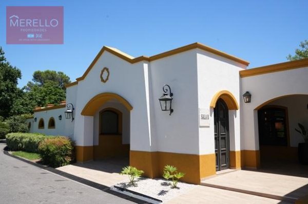 Lote | Pilar
