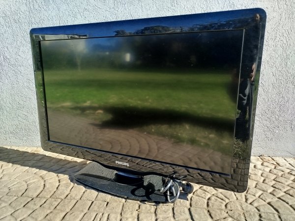 Tv LCD Philips 32" Full HD