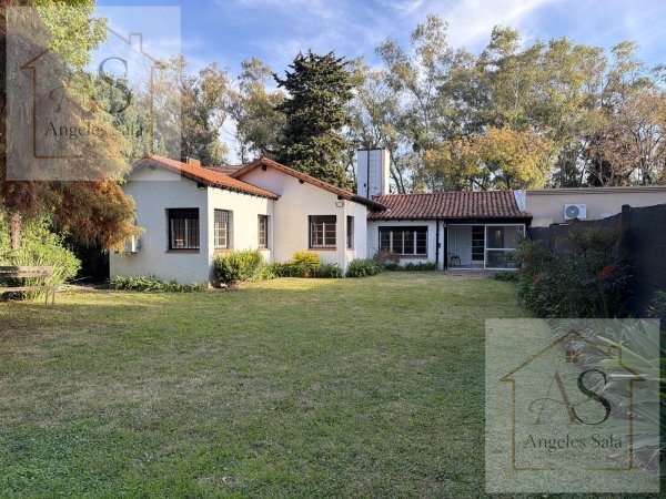 Casa en venta | 4 ambientes | Hurlingham