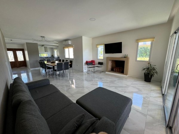Casa en venta | 5 ambientes | Barrio Lagos de San Eliseo | San Vicente