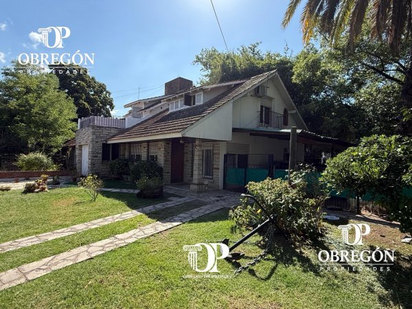 Casa en venta | 7 ambientes | Burzaco
