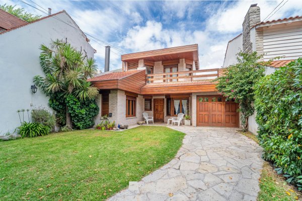 Casa en venta | 4 ambientes | Los Troncos | Mar Del Plata