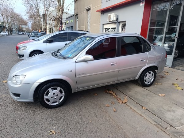 Chevrolet Classic Classic 1.4 4p Ls Spirit | Rauch
