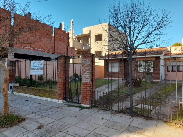 Casa en venta | 3 ambientes | Mar De Ajo