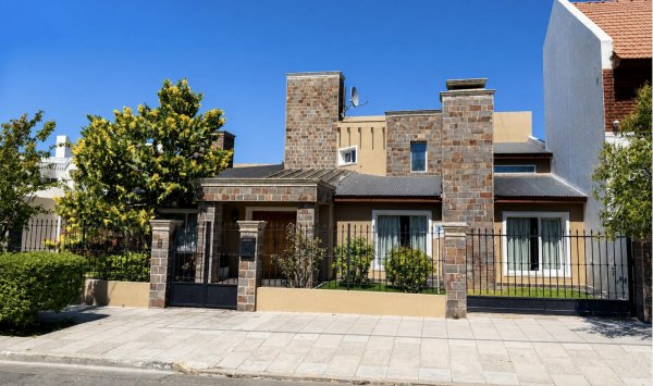 Casa en venta | Pueyrredon | Comodoro Rivadavia