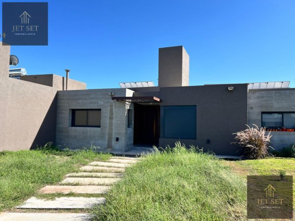Casa en alquiler | 3 ambientes | Siete Soles | Malagueno