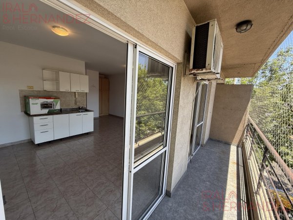 Departamento en alquiler | 1 ambientes | Monte Castro