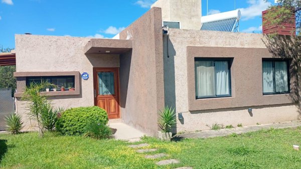 Casa en venta | 3 ambientes | Villa Catalina | Rio Ceballos
