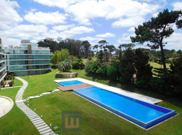 Departamento en venta | 4 ambientes | Playa Brava | Punta del Este