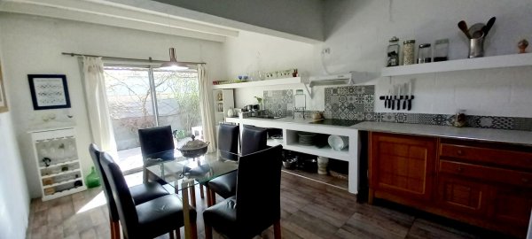 Casa en venta | 4 ambientes | El Challao