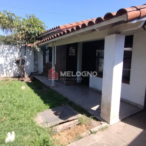 Casa en venta | 2 ambientes | Francisco Alvarez | Gonzalez Moreno