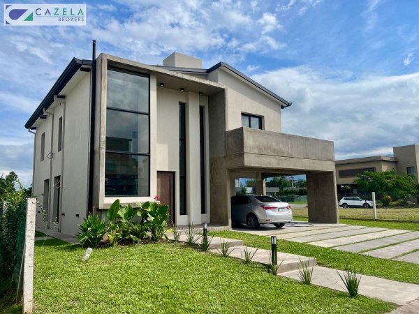 Casa en venta | 5 ambientes | Yerba Buena
