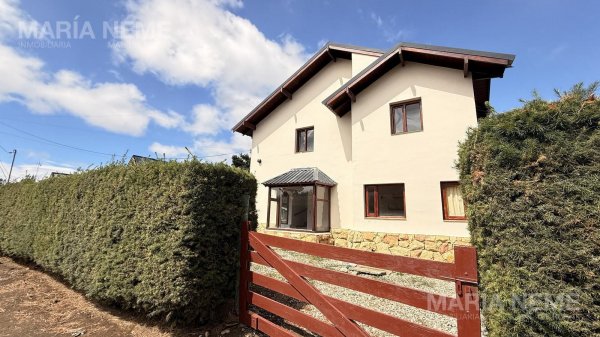 Casa en venta | 8 ambientes | Dina Huapi | Pilcaniyeu