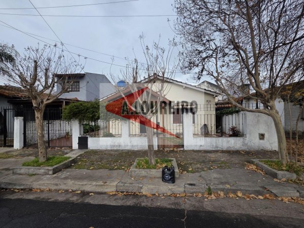 Casa en venta | 4 ambientes | Burzaco