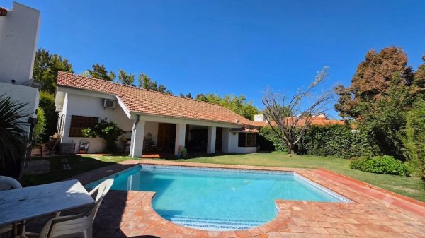 Casa en venta | 6 ambientes | Carrodilla La Puntilla | Lujan De Cuyo