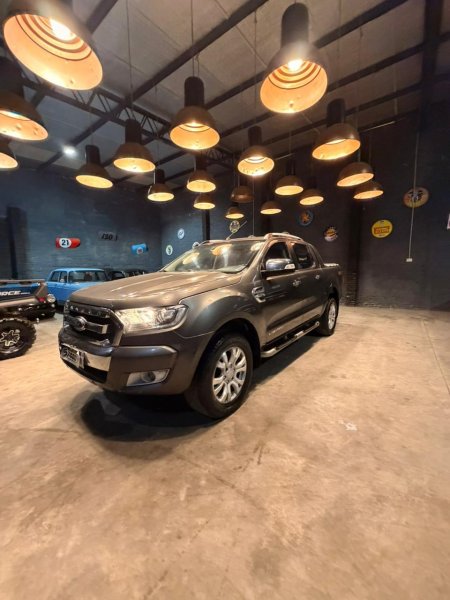 Ford Ranger 3.2 Tdi Dc 4x4 L/16 Ltd At