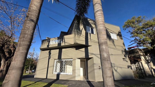 Casa en venta | 3 ambientes | Sargento Cabral | Santa Fe