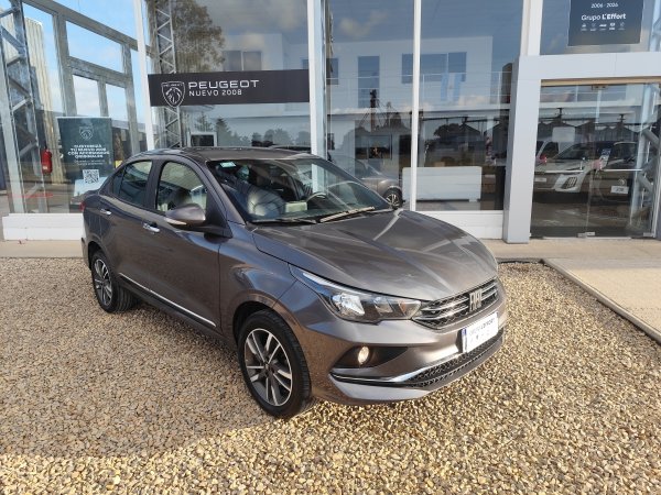 Fiat Cronos Cronos 1.3 Gse Precision Cvt 99cv | Olavarr&iacute;a