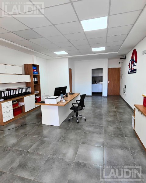 Oficina en alquiler | 2 ambientes | Centro | Posadas