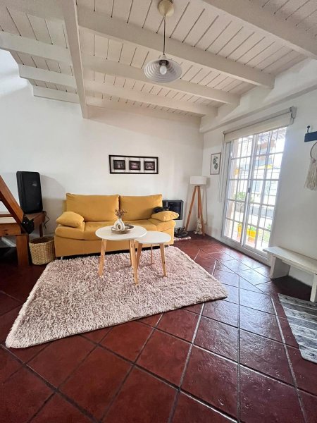 Casa en venta | 7 ambientes | Ministro Rivadavia