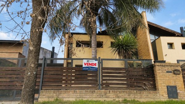 Casa en venta | 5 ambientes | Fisherton | Rosario