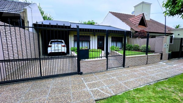 Casa en venta | 3 ambientes | Ituzaing&oacute; Sur | Ituzaingo