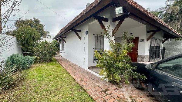 Casa en venta | 3 ambientes | Villa Gobernador Udaondo | Ituzaingo