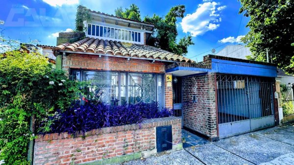 Casa en venta | 6 ambientes | Castelar Norte | Castelar
