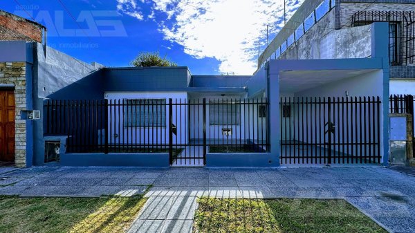 Casa en venta | 3 ambientes | Castelar Norte | Castelar