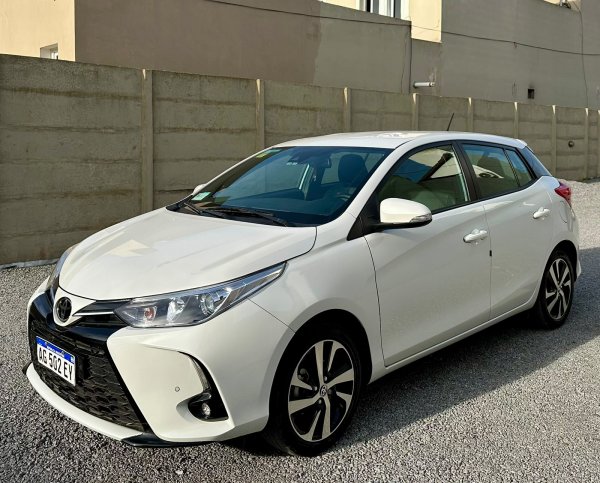Luis Gavazza Automotores